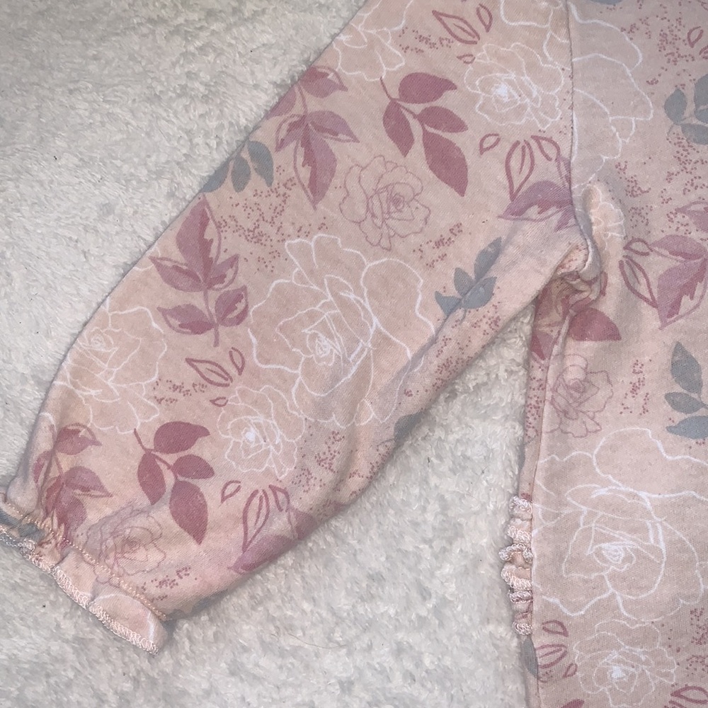 Laura Ashley 6-9M Pink Floral Ruffle Footie EUC - Picture 3 of 10